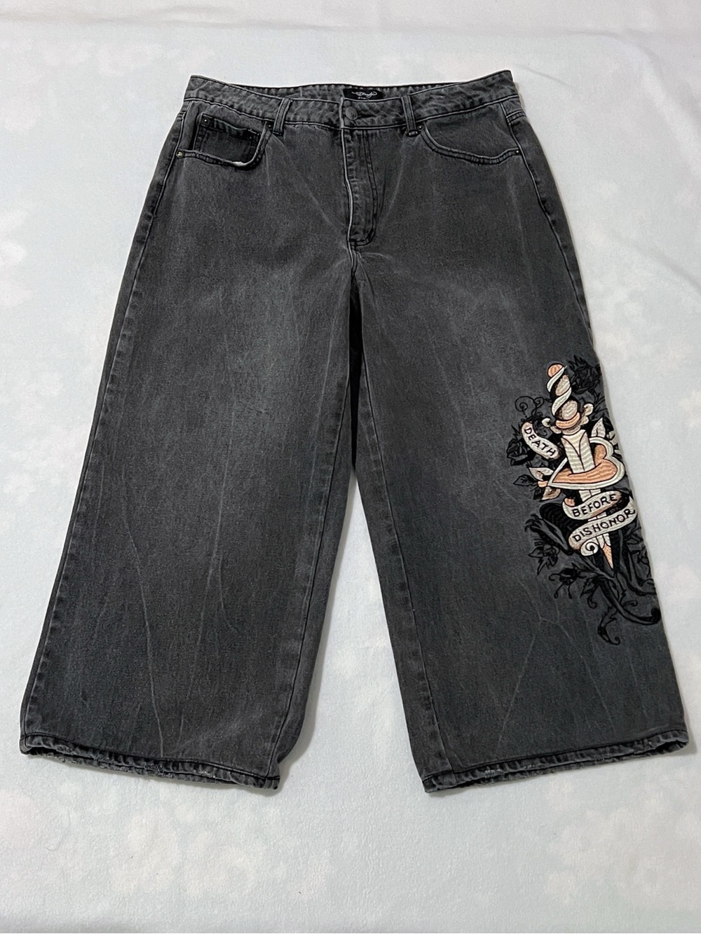 Ed Hardy Black Washed Jeans Embroidered Logo Wide Leg Size 34 Retro School - Picture 5 of 10